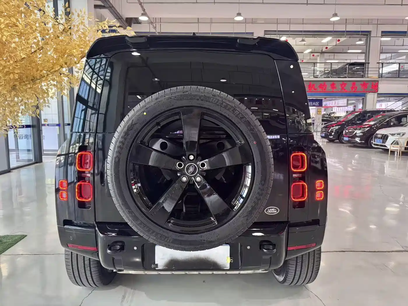 Land Rover Defender 2025 2025 110 3.0T P400 -Dynamic HSE
