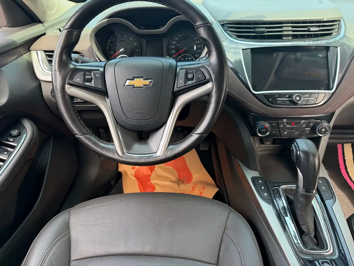 Chevrolet Malibu 2017 1.5T Automatic Luxury Edition фото 11