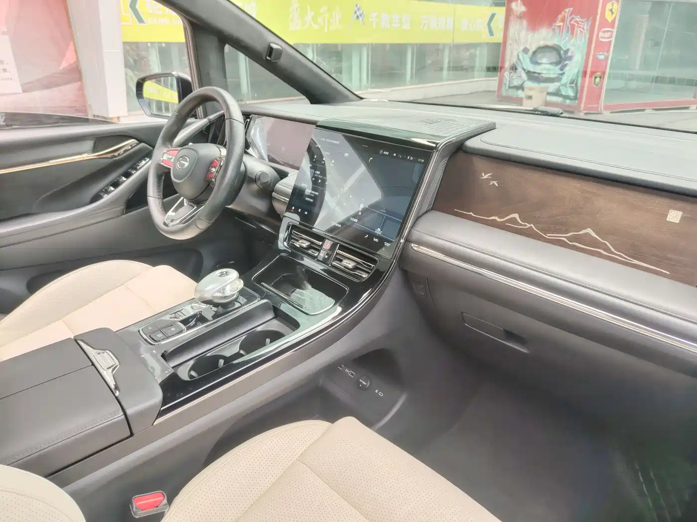 GAC Trumpchi Trumpchi M8 2023 Model Master Series 400T Flagship Edition фото 7