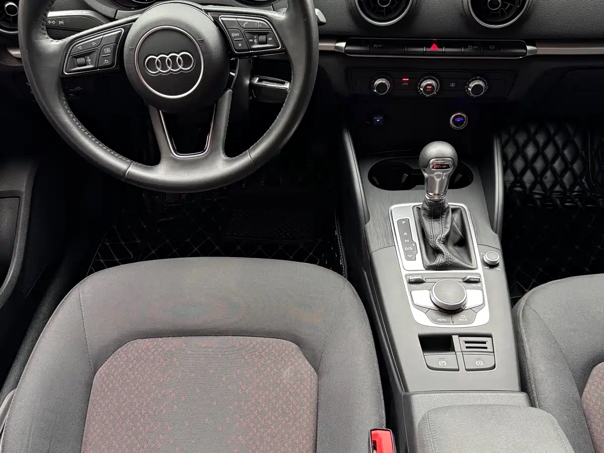 Audi A3 2019 Limousine 35 TFSI Progressive China VI фото 15