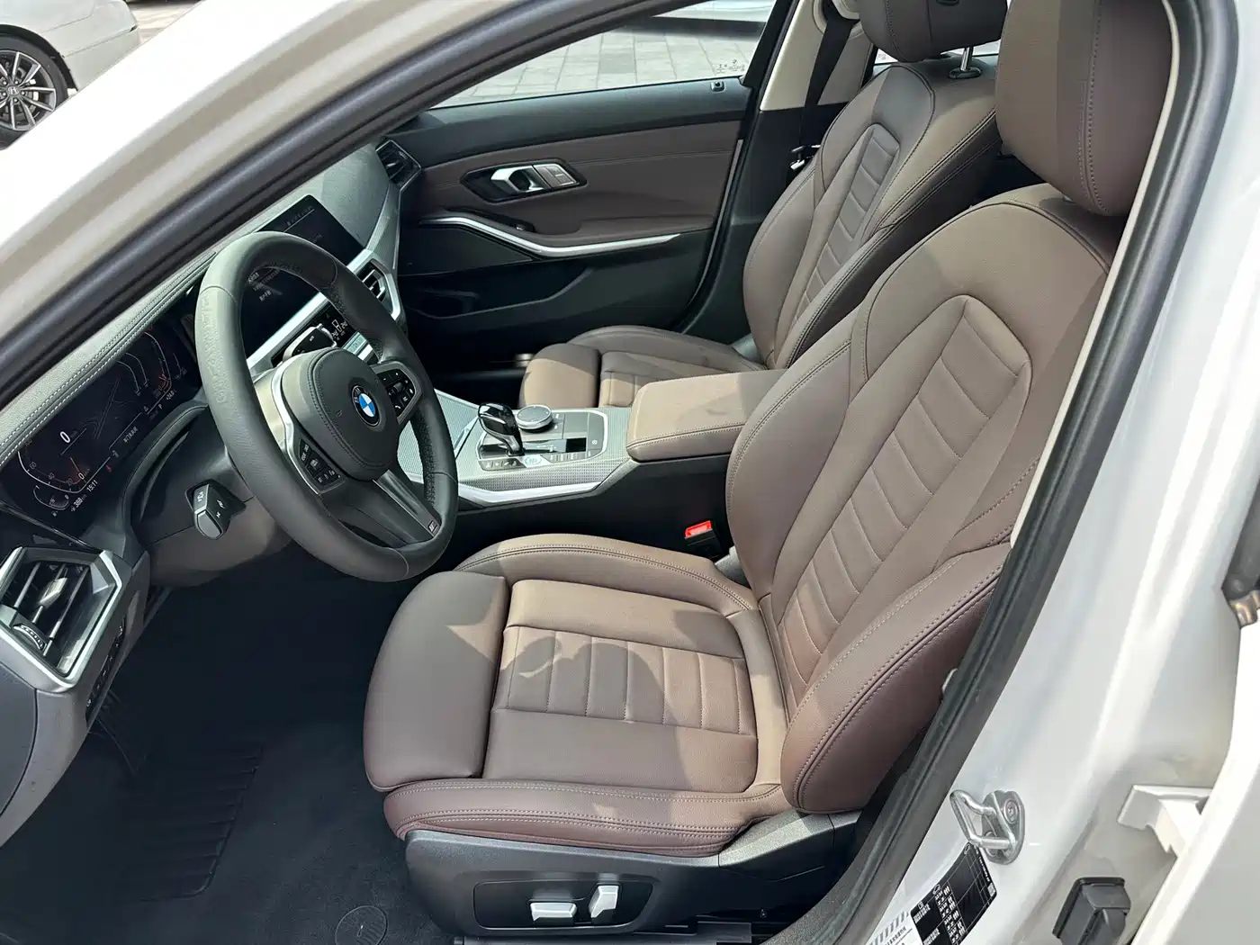 BMW 3 Series 2020 325Li M Sport Black Night Package фото 4