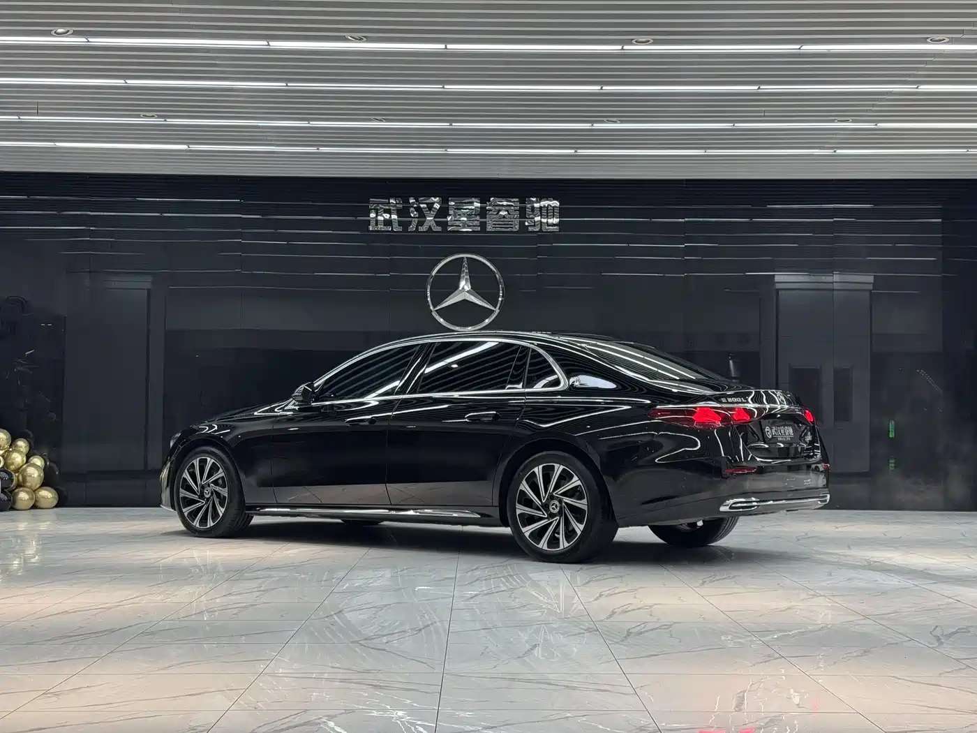 Mercedes-Benz E-Class 2024 Model E 300 L Luxury фото 5