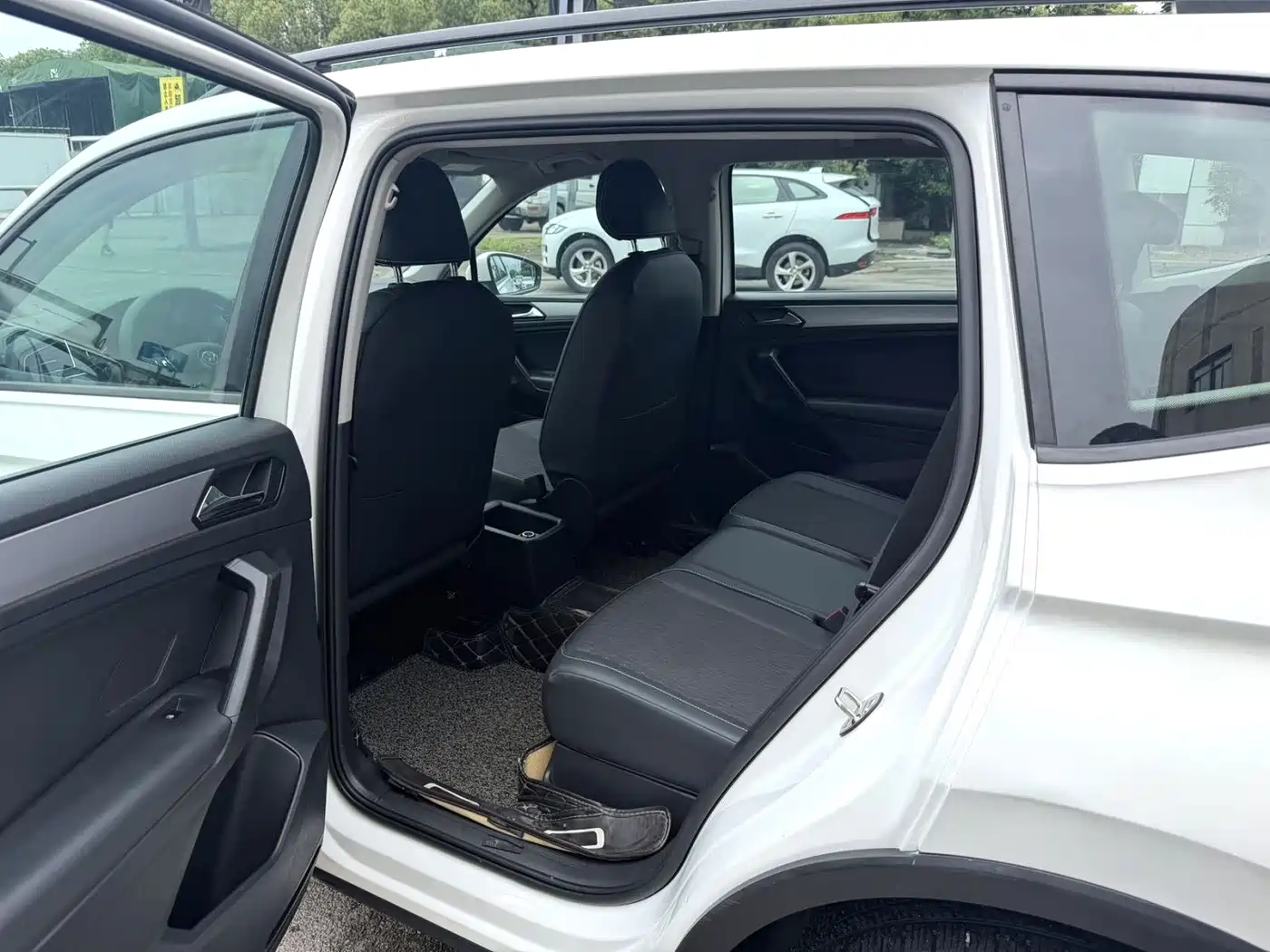 Volkswagen Tiguan L 2018 330TSI Automatic 2WD Trend Edition фото 7