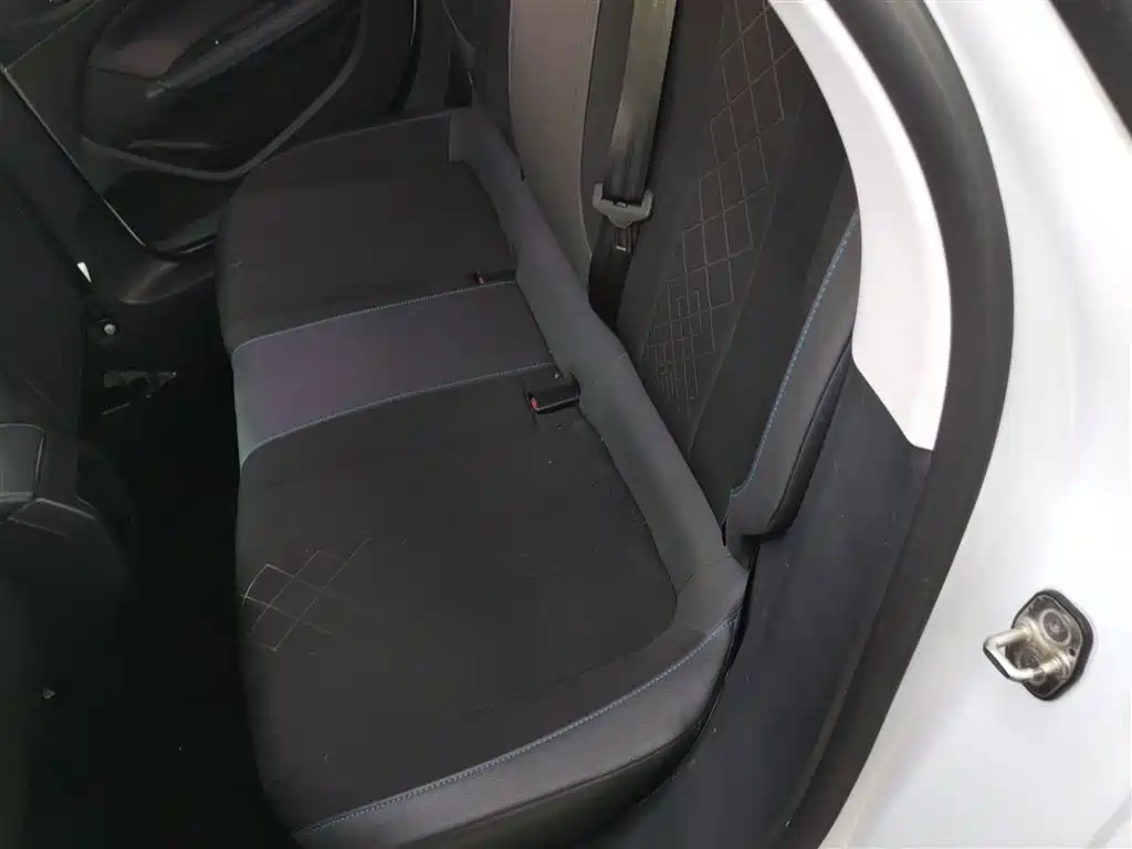 Peugeot 308 2016 1.6L Automatic Luxury фото 13