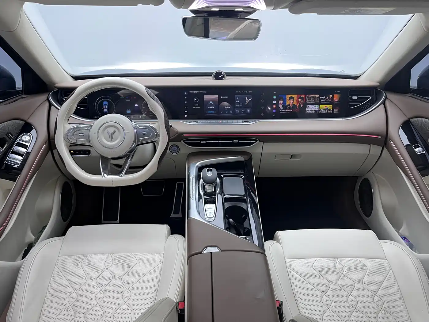 Voyah Auto VOYAH FREE 2021 AWD Standard Range Extender Exclusive Luxury Package фото 20