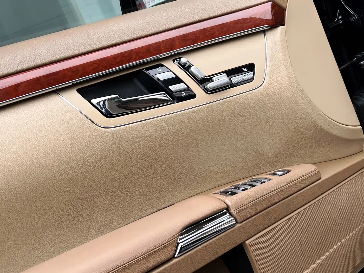 Mercedes-Benz S-Class 2006 Model S 300 фото 15