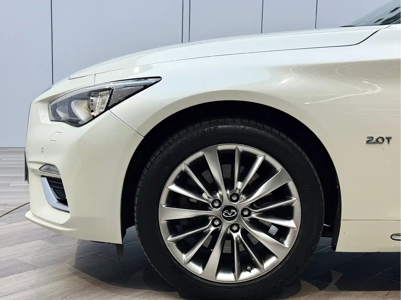 Infiniti Q50L 2020 2018 2.0T Premium Edition (China VI)