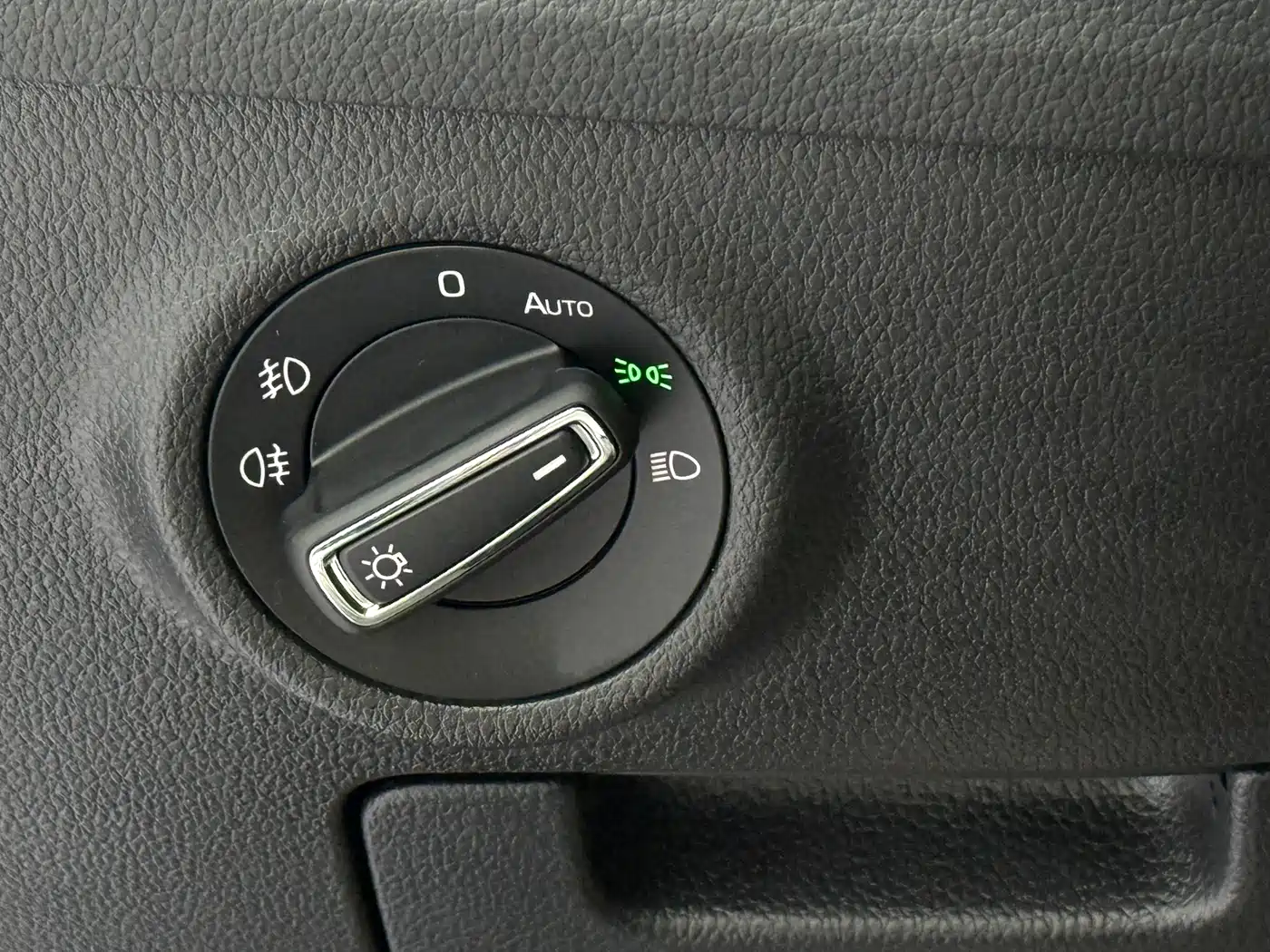 Škoda Superb 2023 Facelift TSI280 DSG Premium Edition фото 19