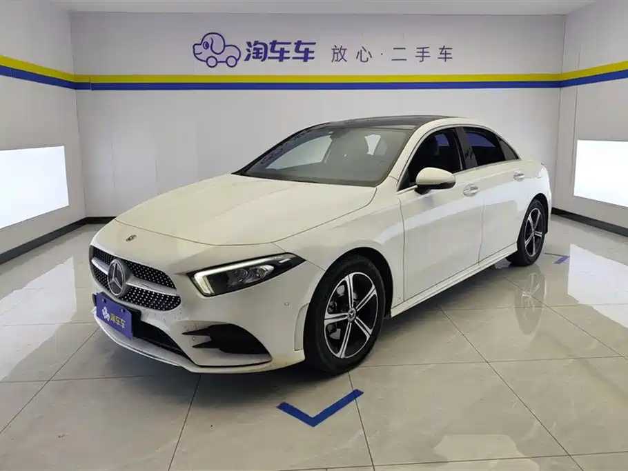 Mercedes-Benz A-Class 2022 Facelift III A 200 L Sport Sedan Fashion