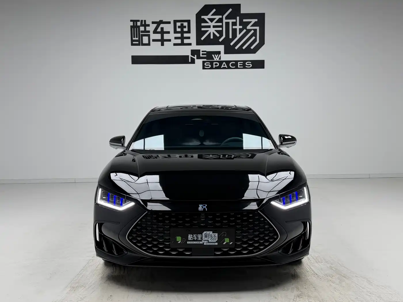 BYD Han 2024 DM-i Glory Edition 121KM Honor фото 2