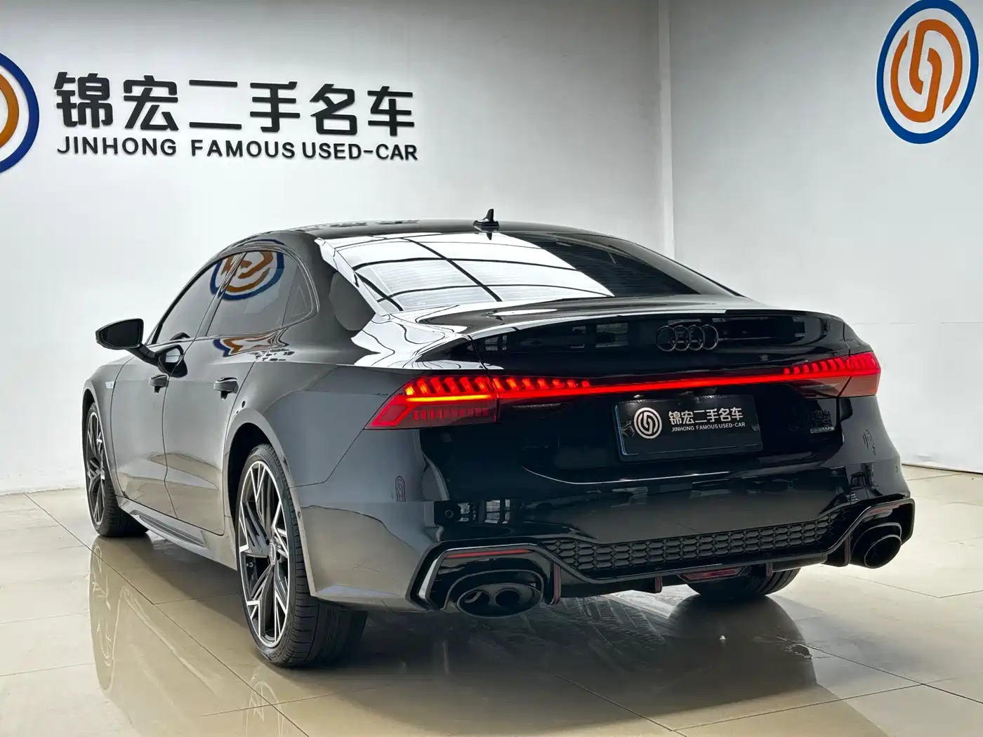 Audi A7L 2024 45 TFSI quattro S-line Black Warrior Edition фото 25