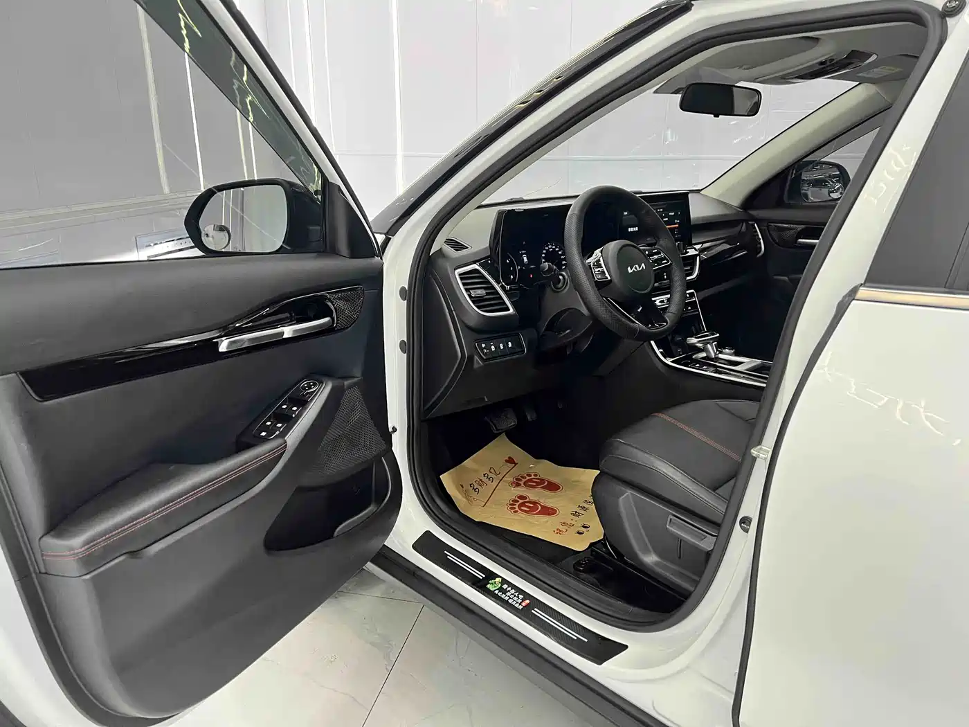 Kia KX3 Smart Run 2021 1.5L CVT Fashion Edition фото 7