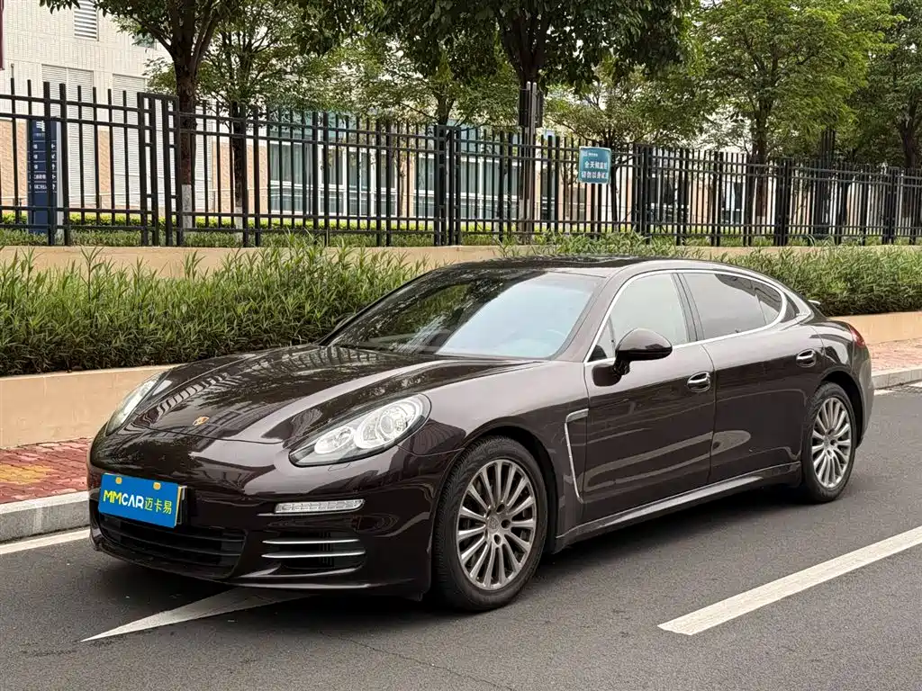 Porsche Panamera 2014 Panamera Executive 3.0T