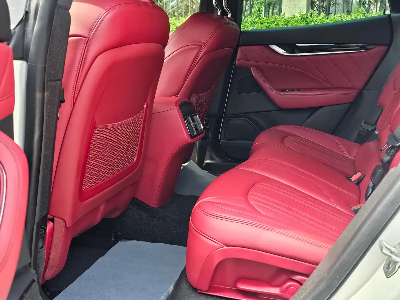 Maserati Levante 2022 2.0T GT Edge Edition фото 12