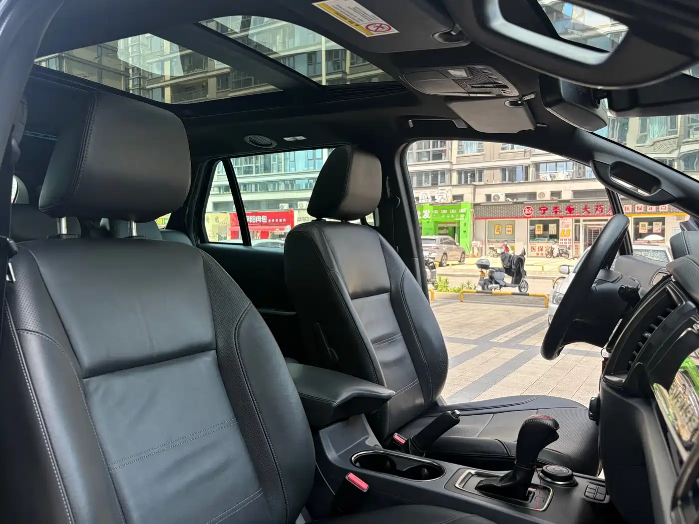 Ford Everest 2018 2016 2.0T Gasoline Automatic 4WD Luxury Edition