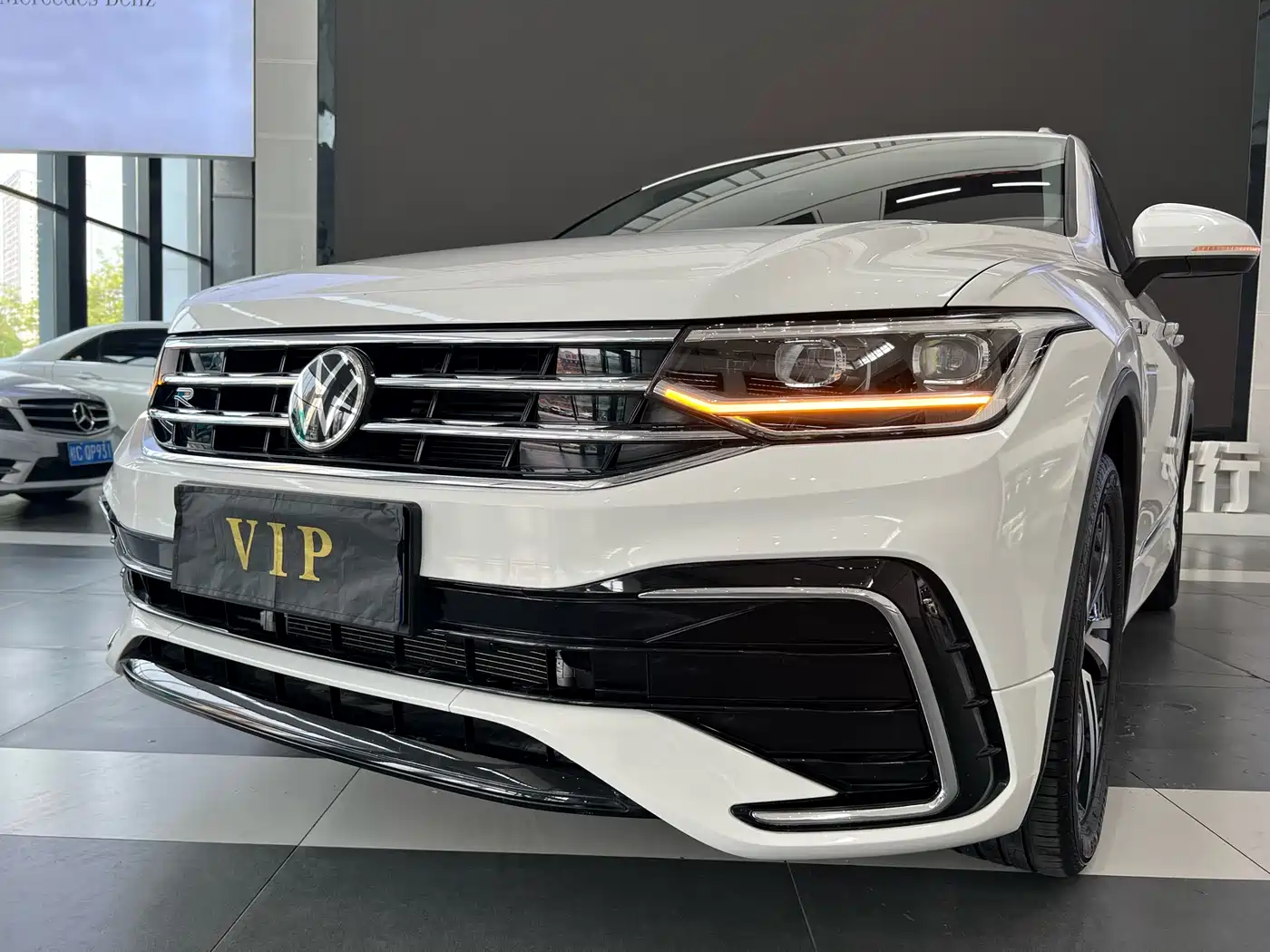 Volkswagen Tiguan X 2021 330TSI 2WD Premium Edition фото 18