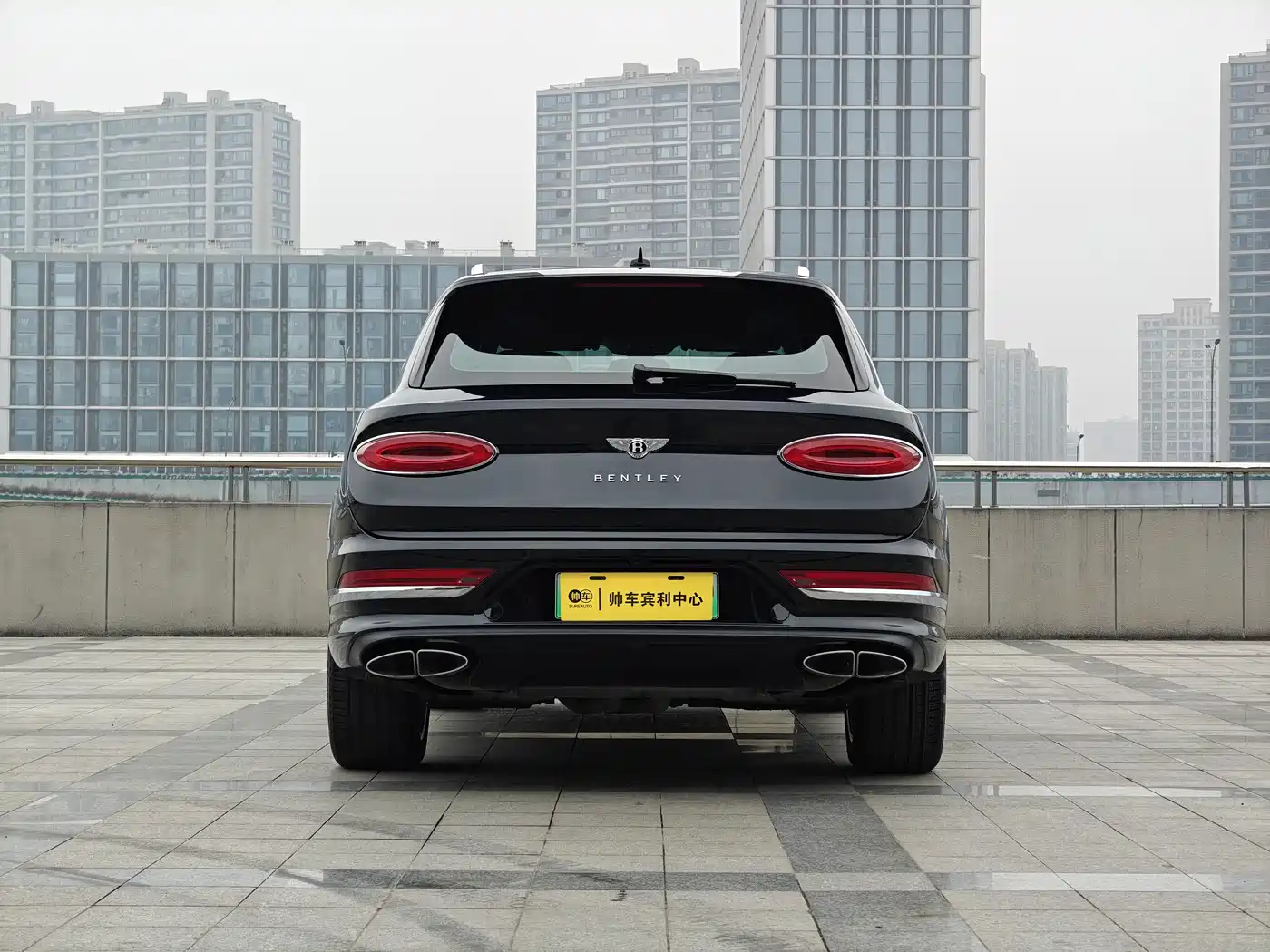 BENTLEY TIMYUE PLUG IN HYBRID