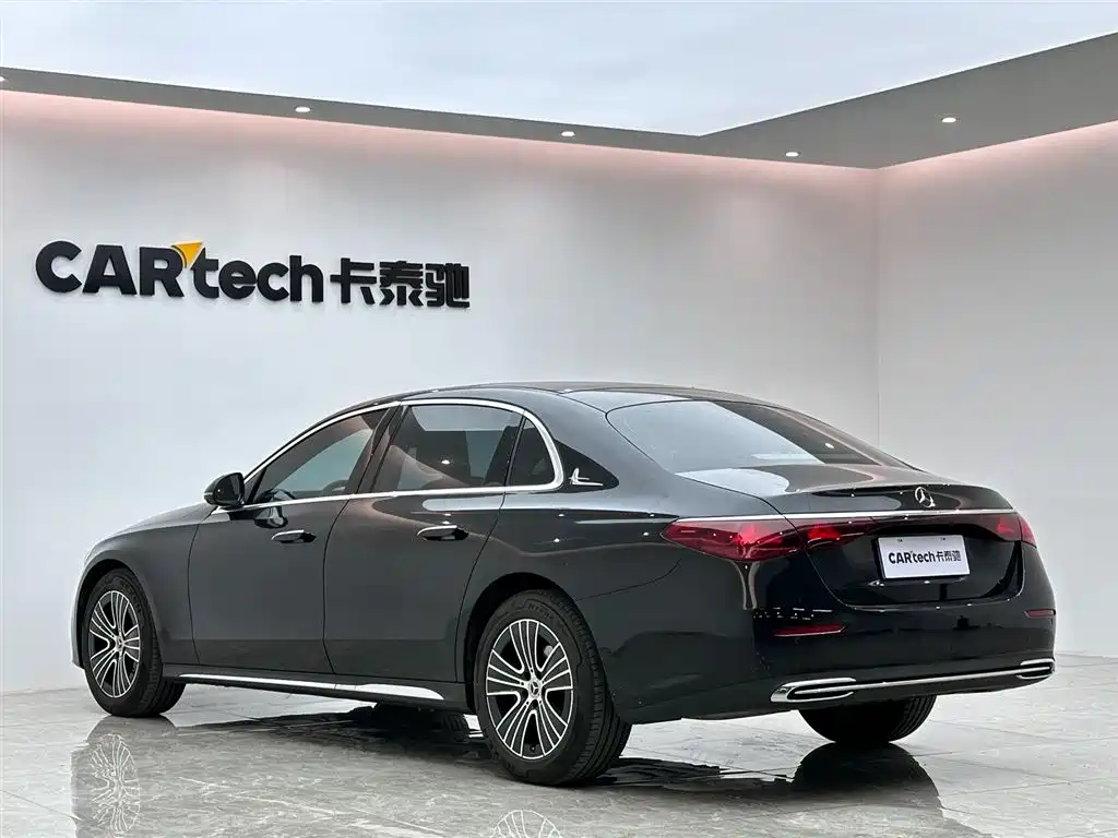 Mercedes-Benz E-Class 2025 E 260 L фото 3