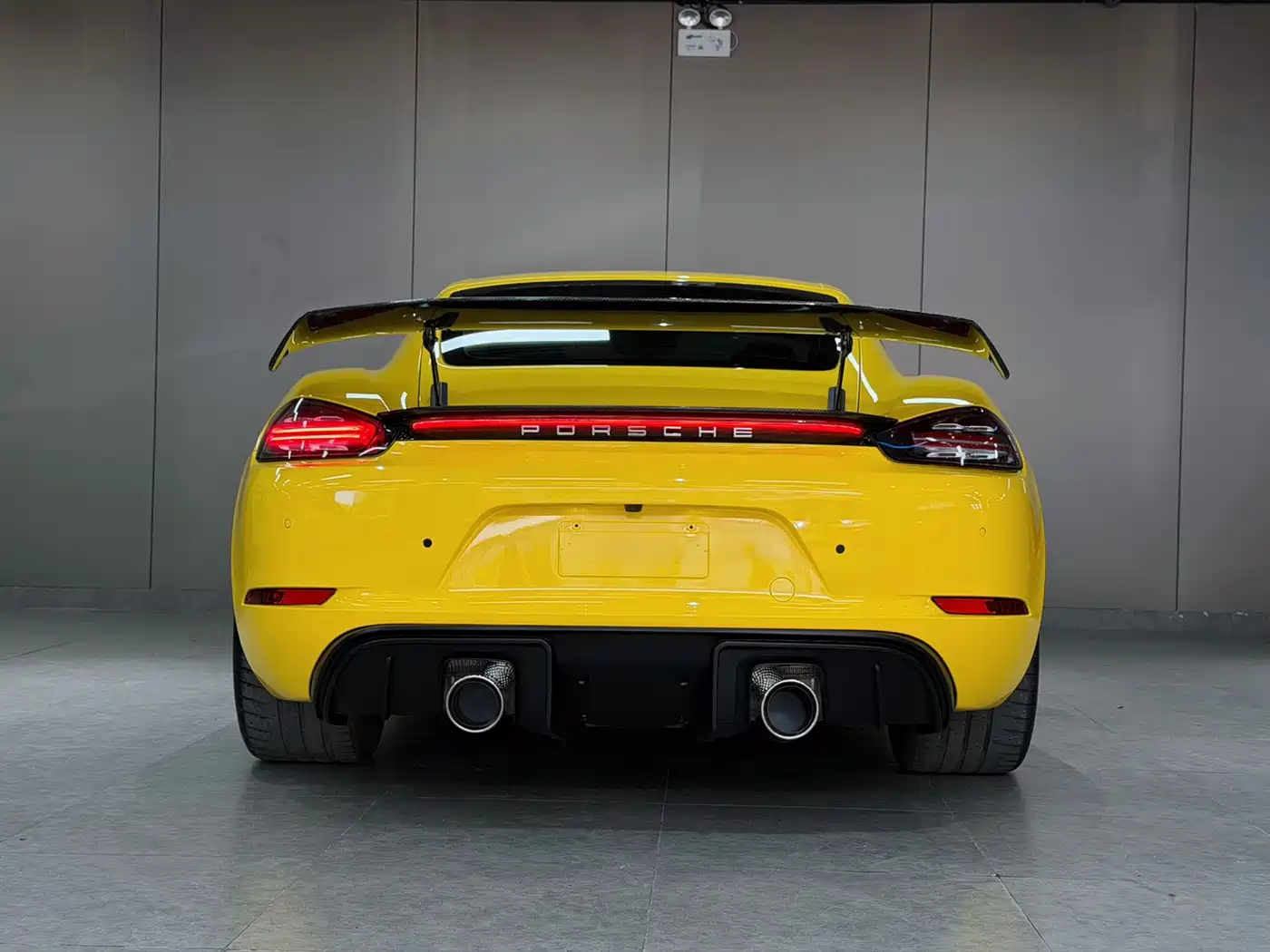 Porsche 718 2018 Cayman 2.0T фото 4