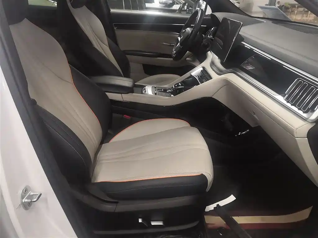 BYD Song PLUS PHEV 2021 DM-i 51KM Honor фото 3