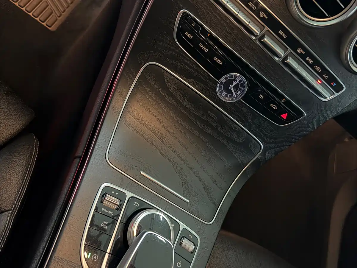 Фото 5 - Mercedes-Benz C-Class (Import)