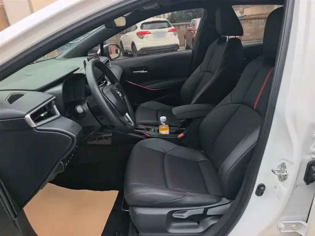 Toyota Levin 2021 Dual Engine 1.8H E-CVT Sport фото 15