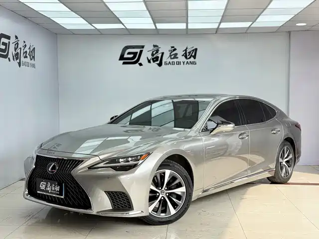Lexus LS 2021 500h Excellence Edition