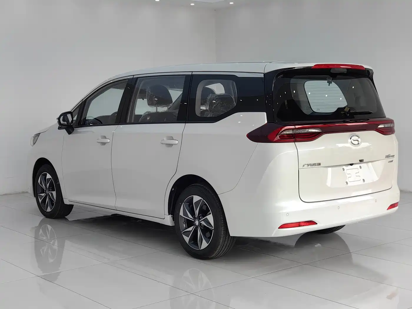 GAC Trumpchi Trumpchi M6 2025 Basic Model фото 4