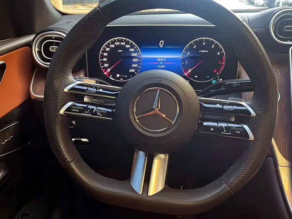 Mercedes-Benz GLC 2024 GLC 300 L 4MATIC Dynamic 5-seater фото 14