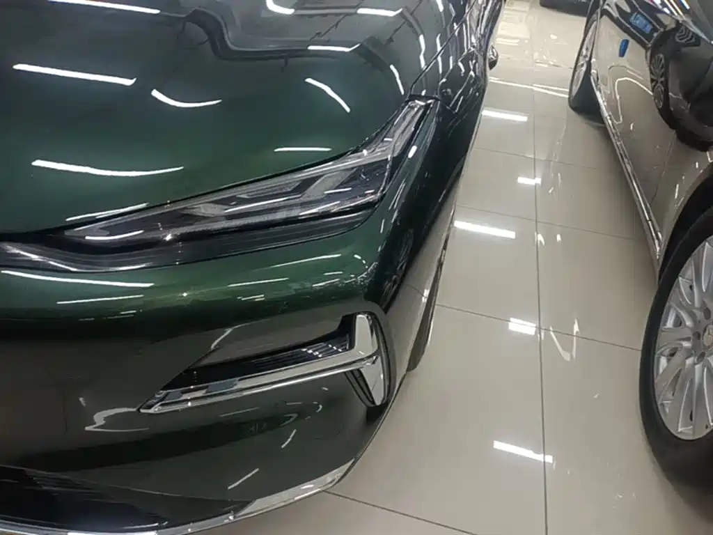 Geely Galaxy Galaxy Xingyao 8 2025 130km EM-P Starship Edition фото 24