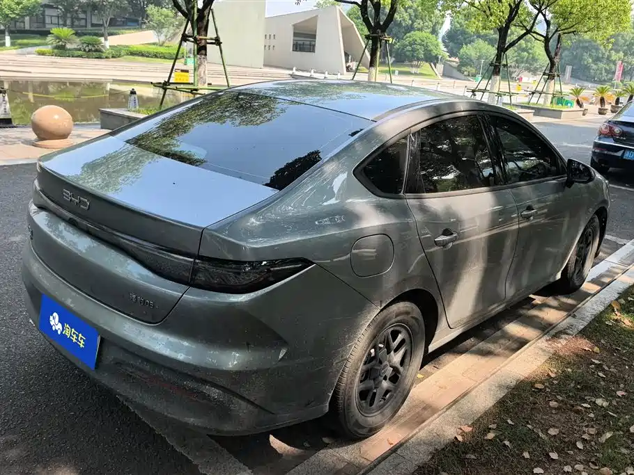 BYD Hai Bao 05 DM-i 2025 DM-i Smart Drive Edition 55KM Luxury фото 3
