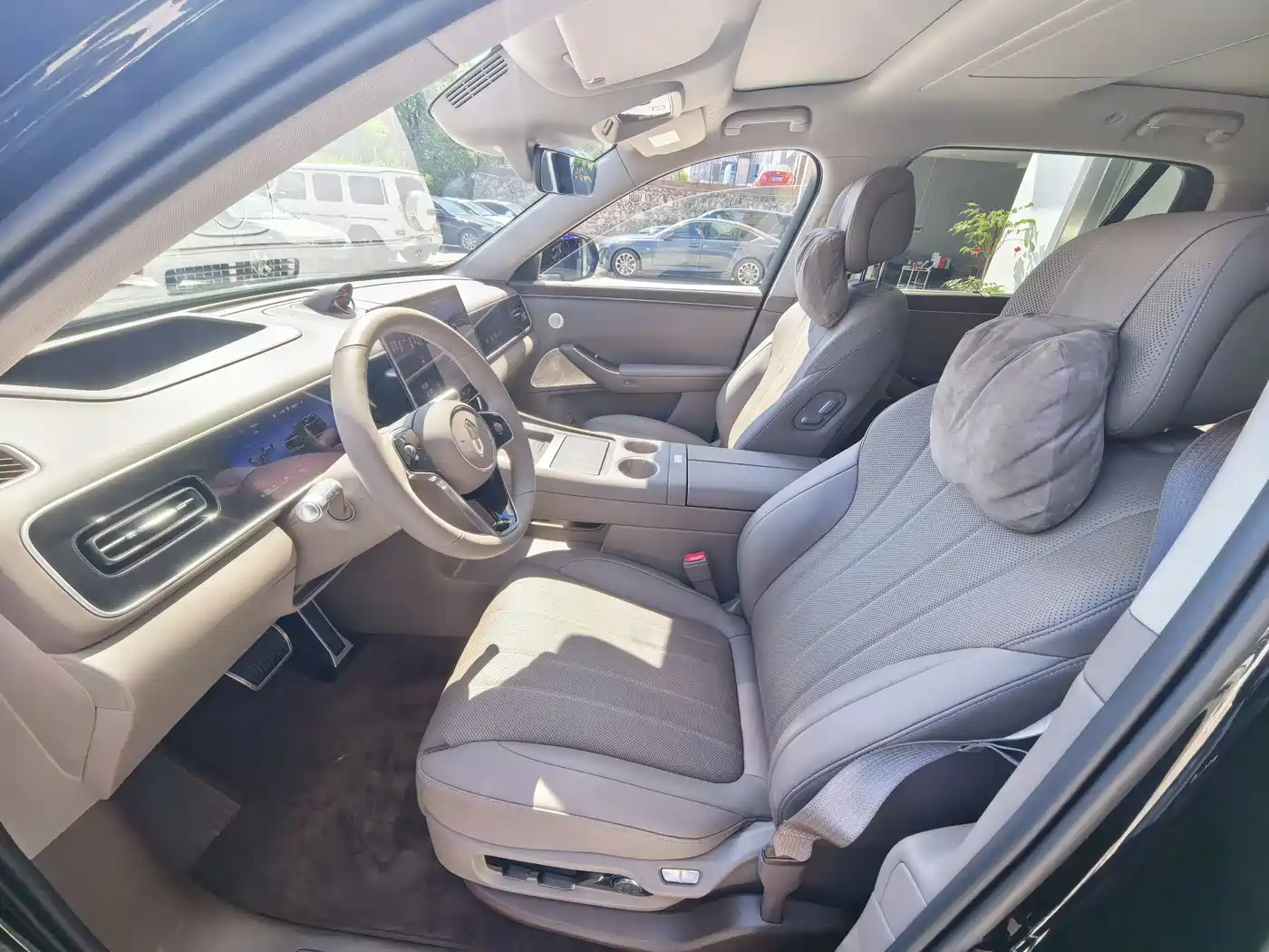 AITO Wenjie AITO M7 2026 Extended Range Ultra AWD 5-Seater фото 7
