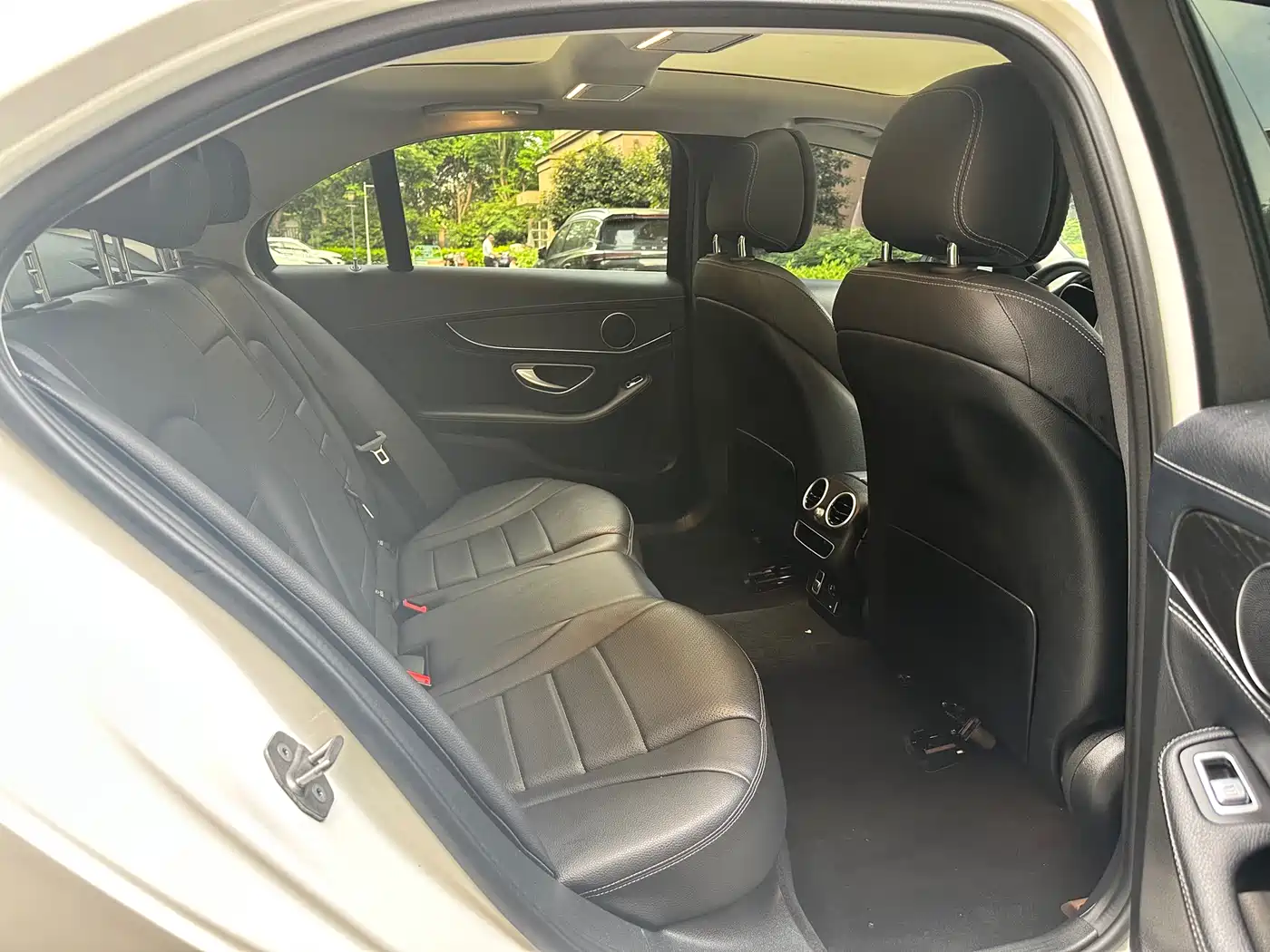 Mercedes-Benz C-Class 2020 Facelift C 260 L Sport фото 8