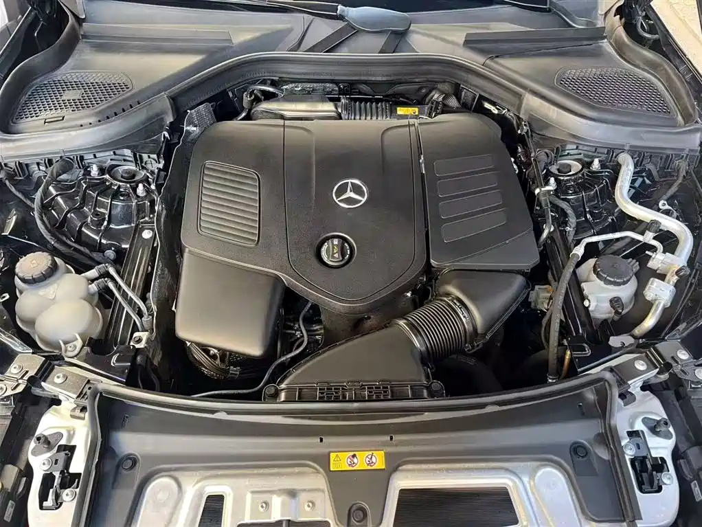 Mercedes-Benz GLC 2024 GLC 300 L 4MATIC Dynamic 5-seater фото 7