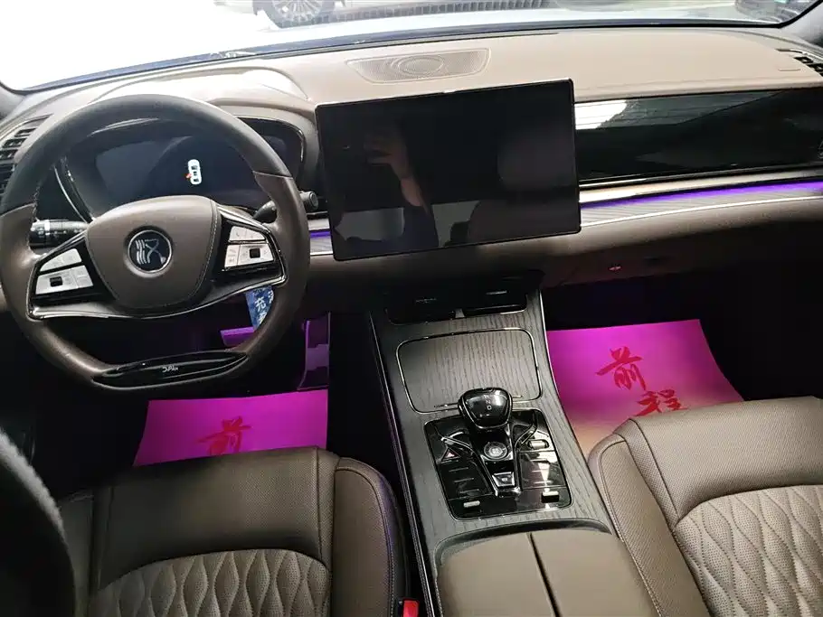 BYD Han 2023 DM-i Champion Edition 121KM Premium фото 12