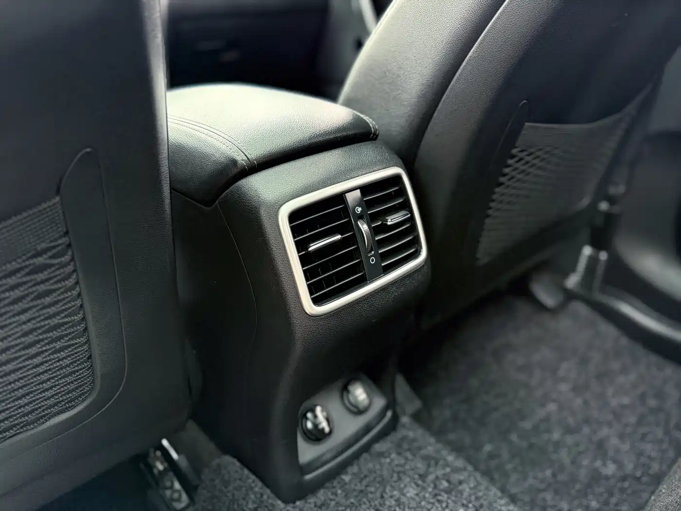 Kia KX5 2016 Model 1.6T Automatic 2WD Premium фото 14