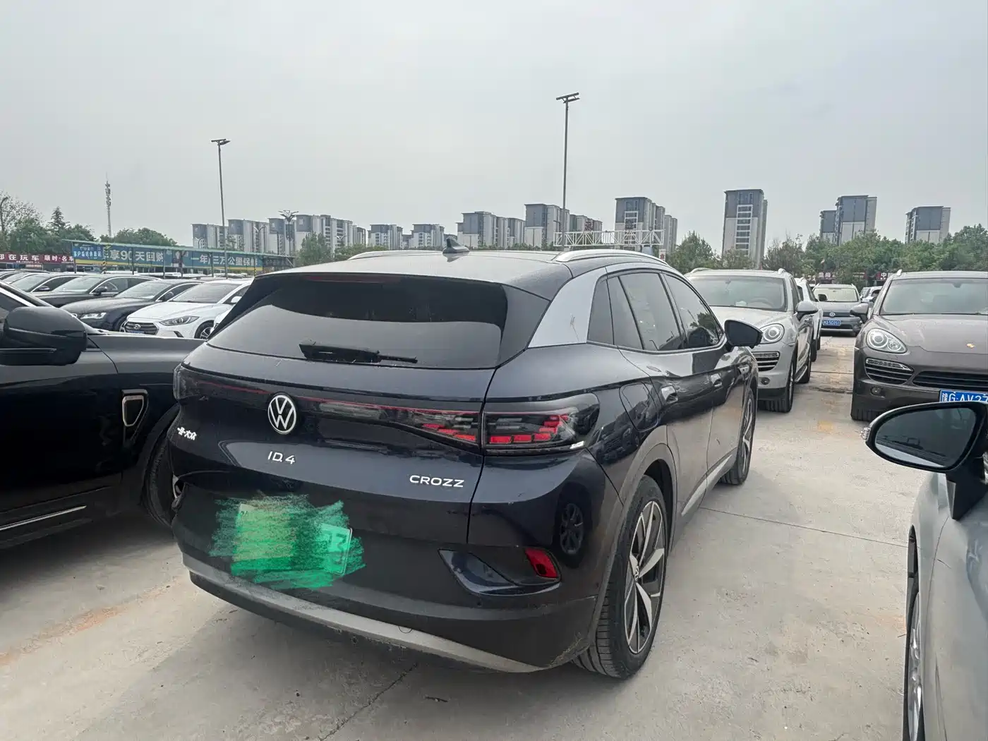 VOLKSWAGEN ID.4 CROZZ