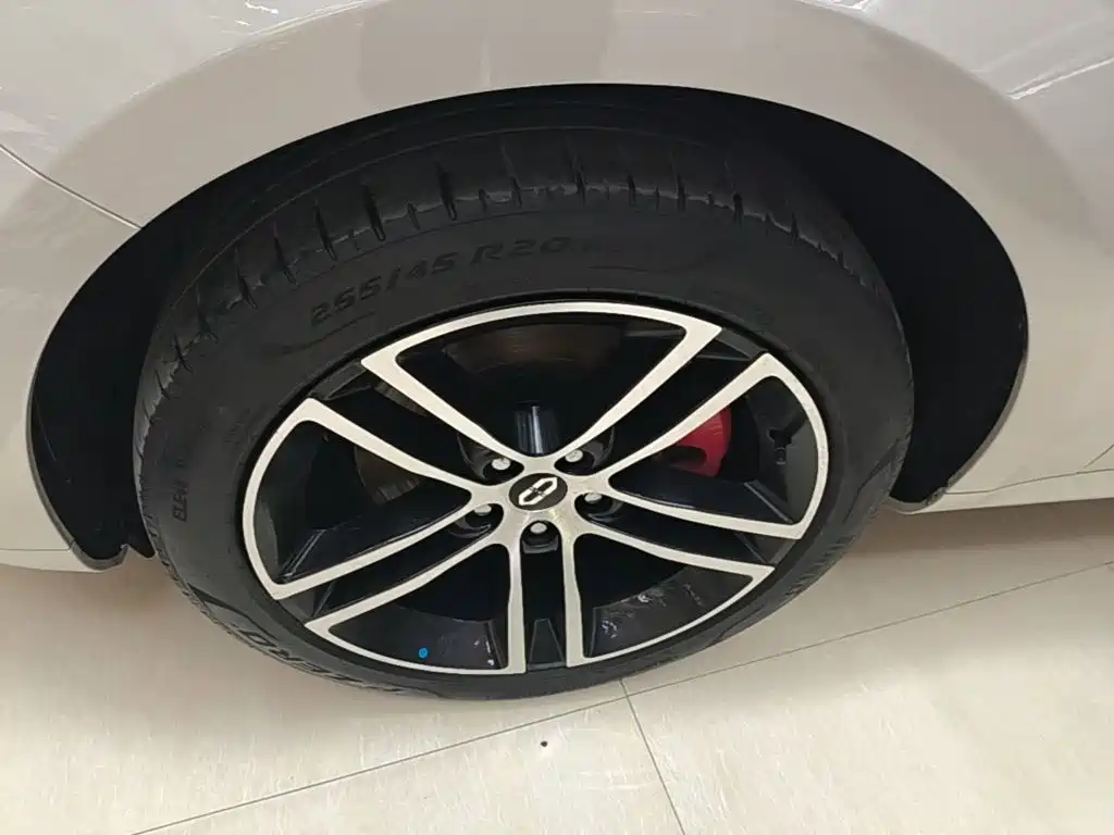 AITO Wenjie AITO M5 2025 2025 Extended Range Ultra AWD