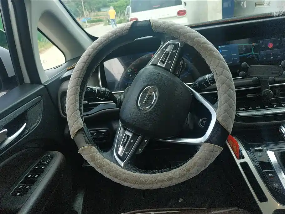GAC Trumpchi Trumpchi M6 2019 270T DCT Honor Edition (7-seater) (China VI) фото 14