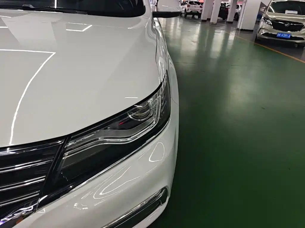 Roewe RX5 2016 2016 20T 2WD Automatic Internet Smart Edition