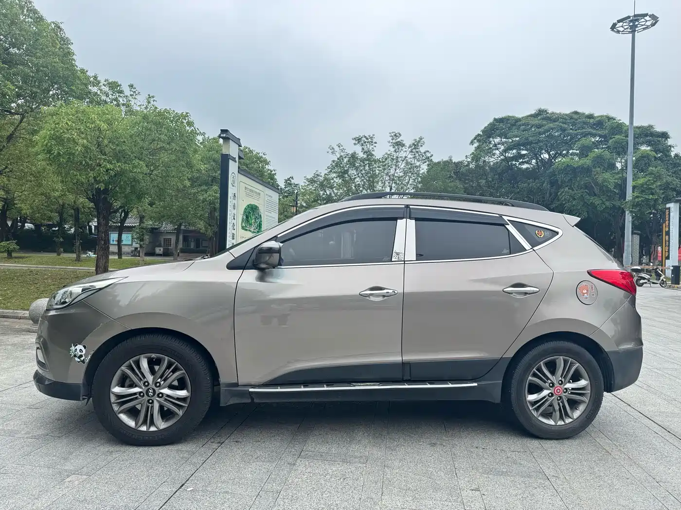 Hyundai Beijing Hyundai ix35 2013 2.0L Auto 2WD Smart GLS China IV фото 7