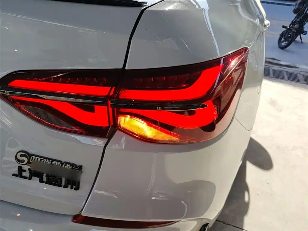 Chevrolet Monza 2022 Mild Hybrid RS 330T Automatic Comfort Edition фото 8