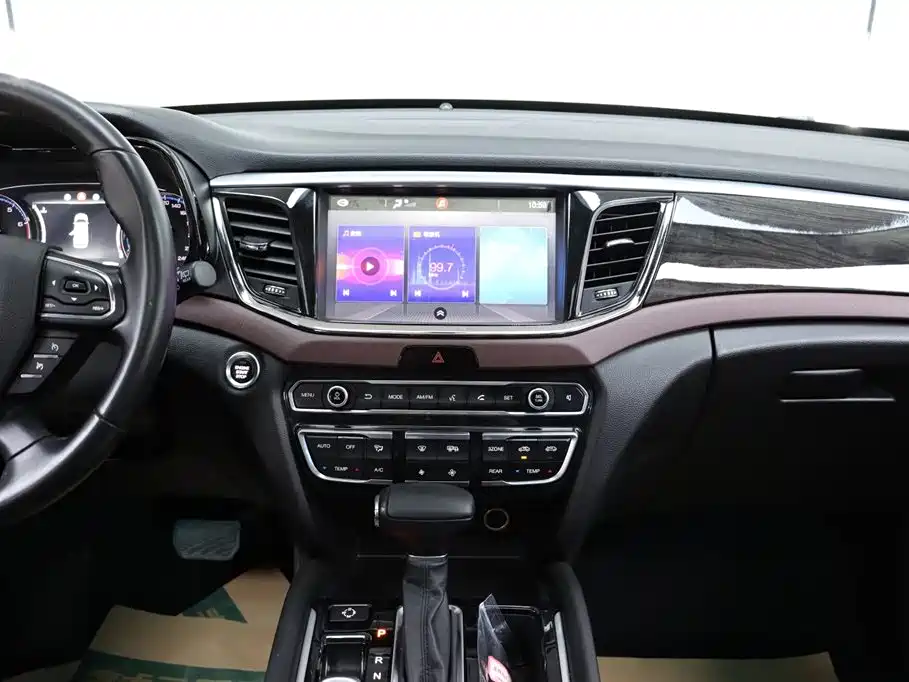 GAC Trumpchi Trumpchi GS8 2017 320T 2WD Luxury Edition (7-Seater) фото 25