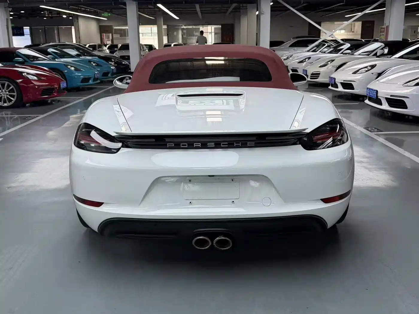 Porsche 718 2020 Boxster 2.0T фото 12
