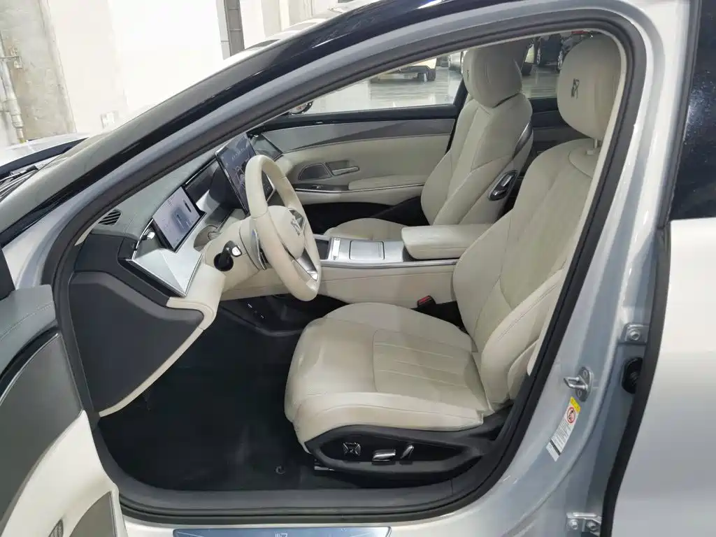 BYD Han L 2025 2025 EV 701KM LiDAR Premium