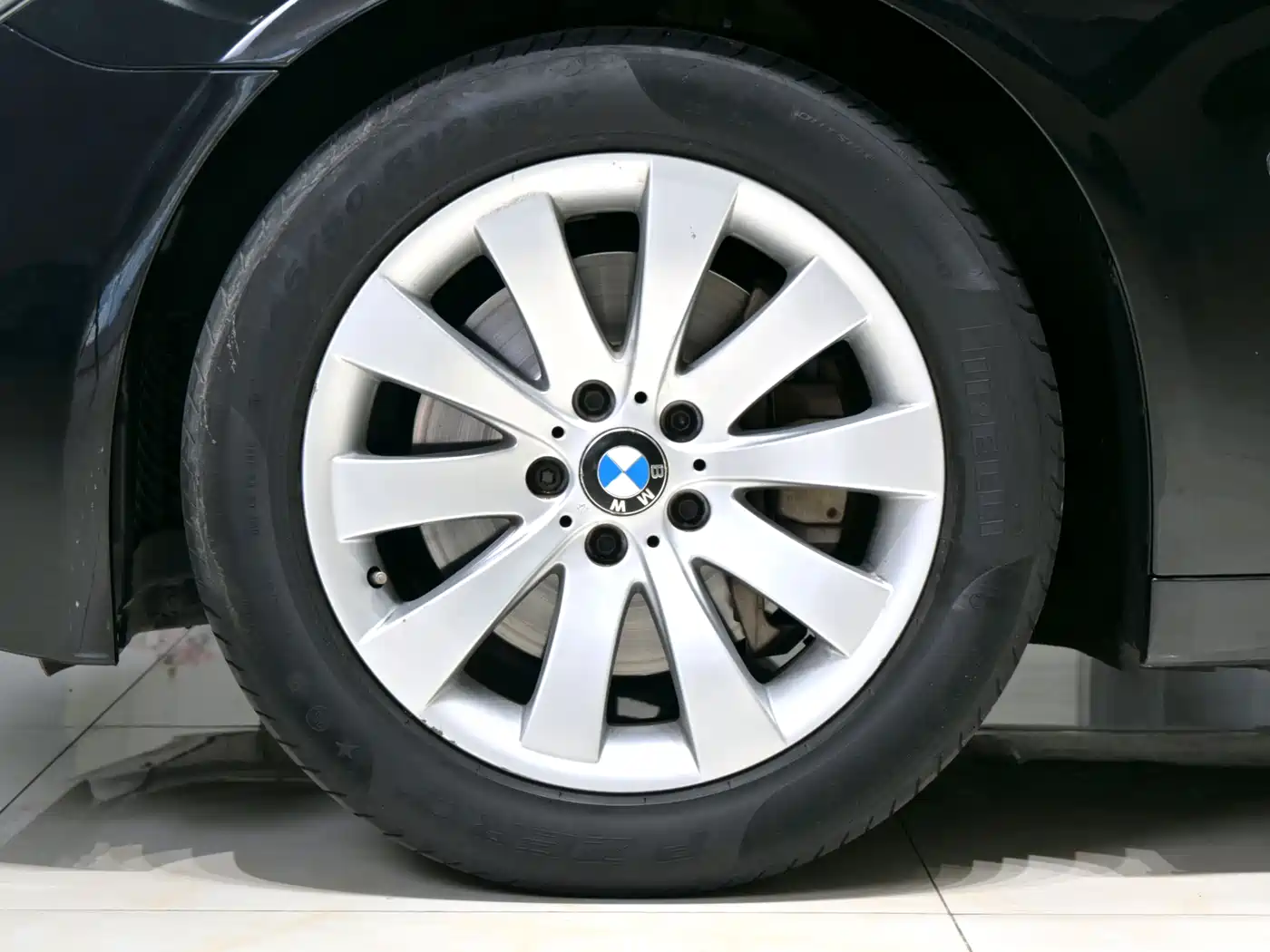 BMW 7 Series 2013 Model 730Li Leading фото 29