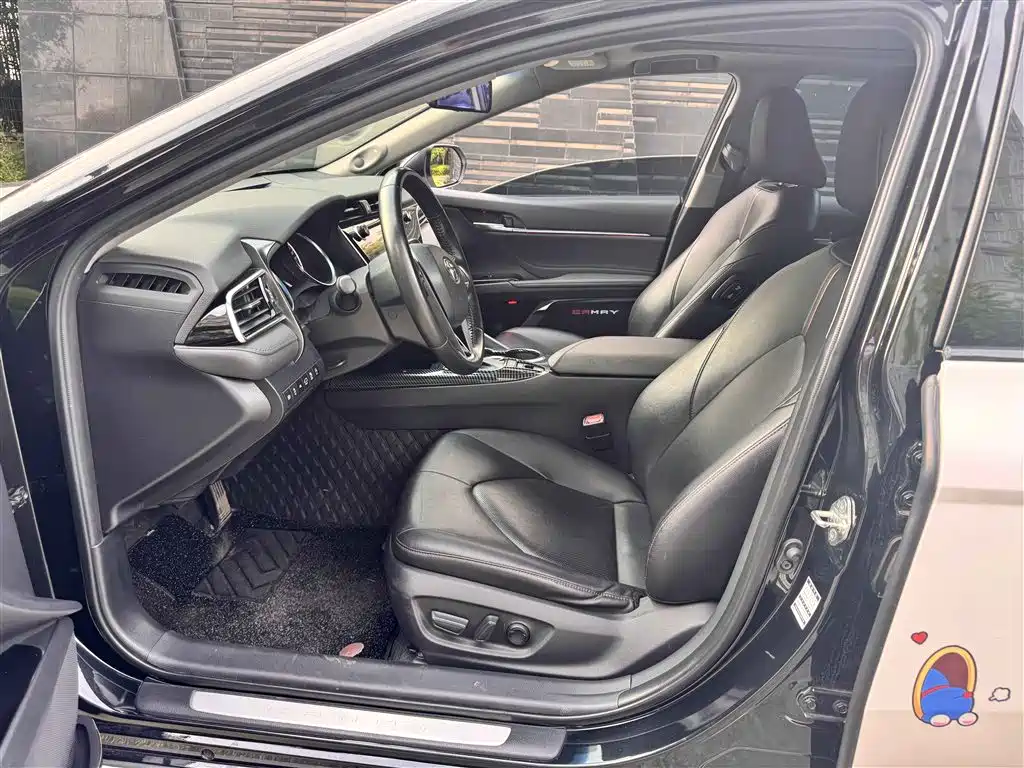 Toyota Camry 2019 2.5G Luxury Edition China VI фото 5