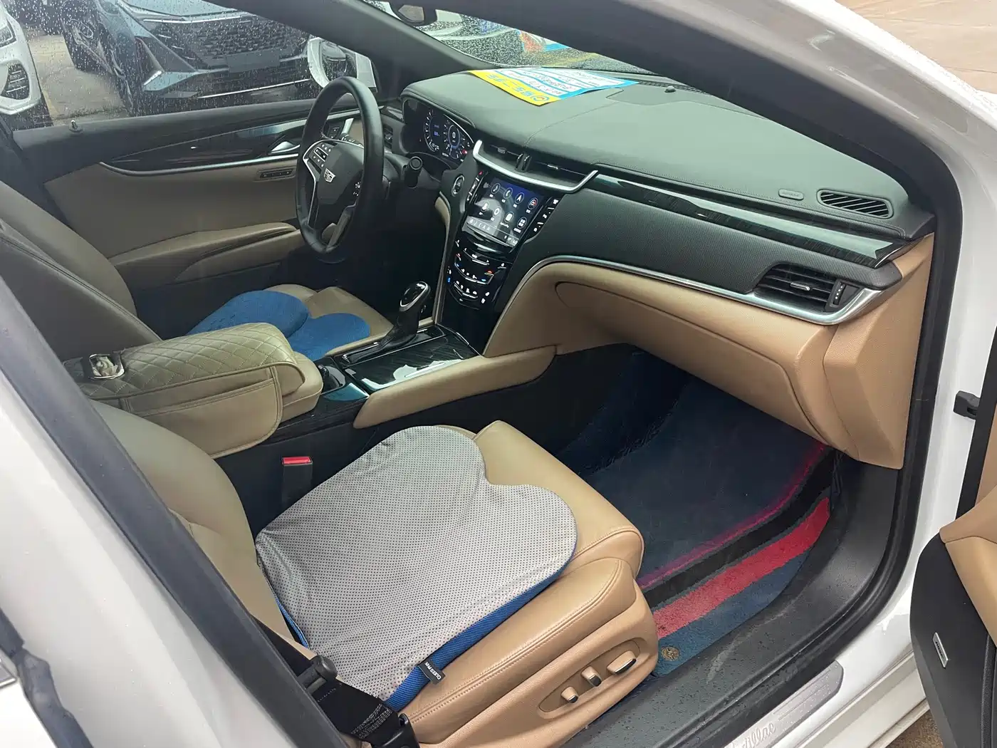 Cadillac XTS 2019 2018 28T Luxury Model