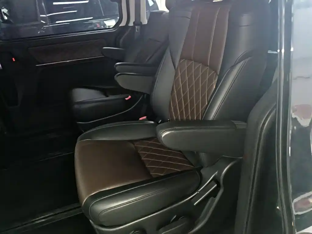 Dongfeng Fengxing Fengxing M7 2022 2021 1.8T Manual Luxury