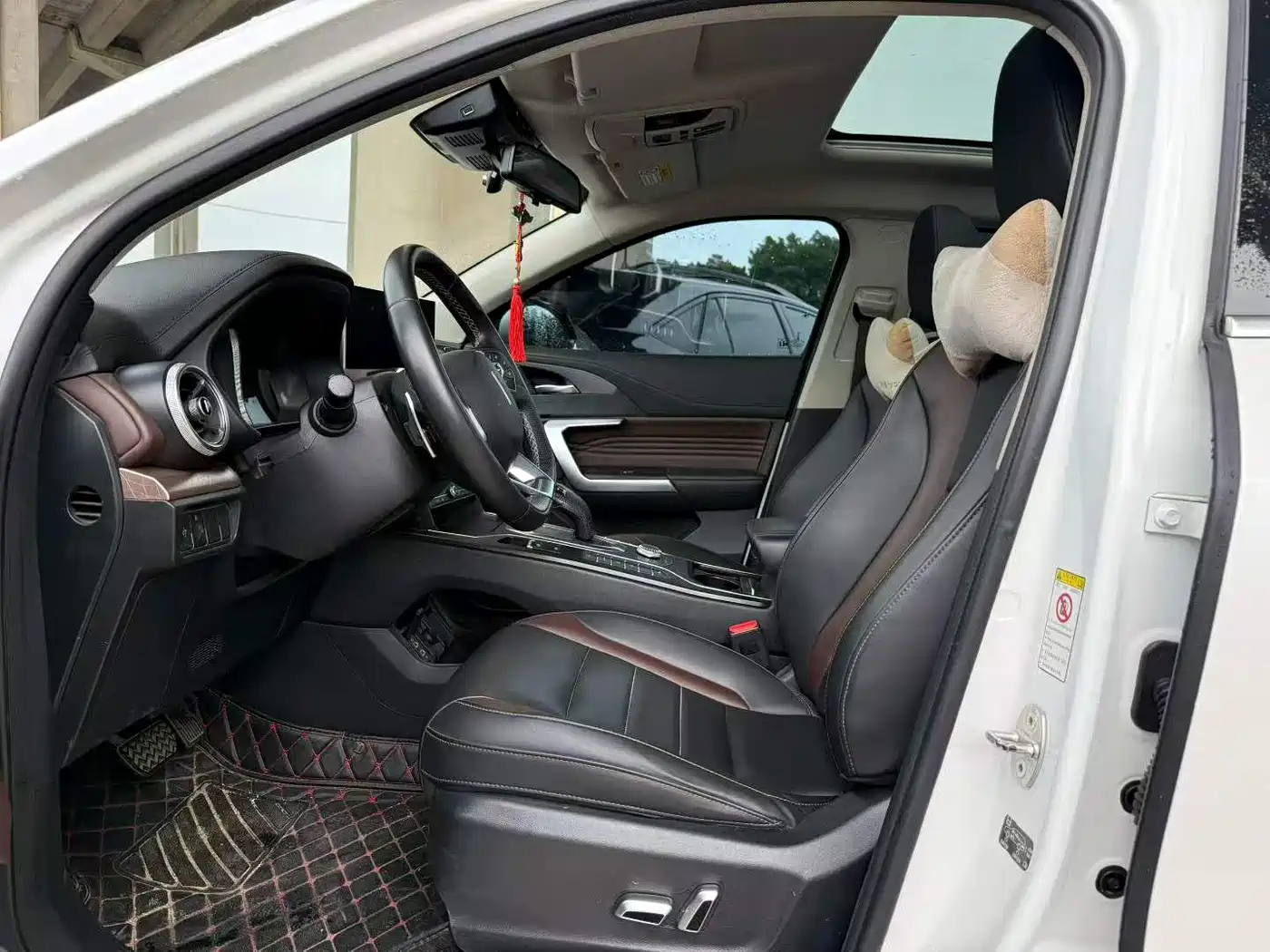 WEY VV5 2020 2020 1.5T 2WD Smart Pioneer